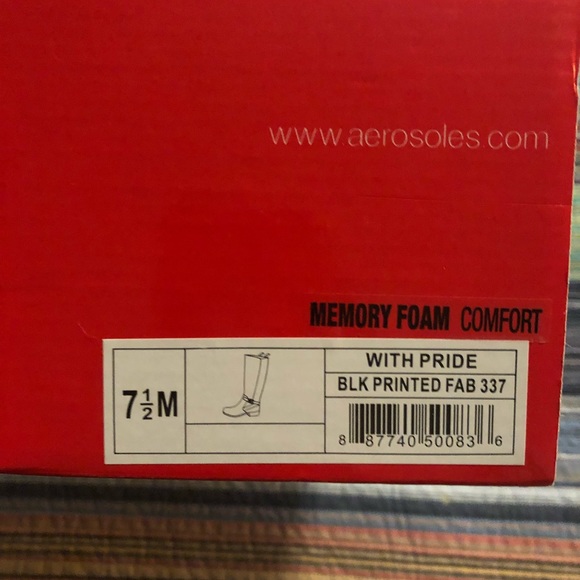 Aerosoles boot, new in box - Picture 4 of 5